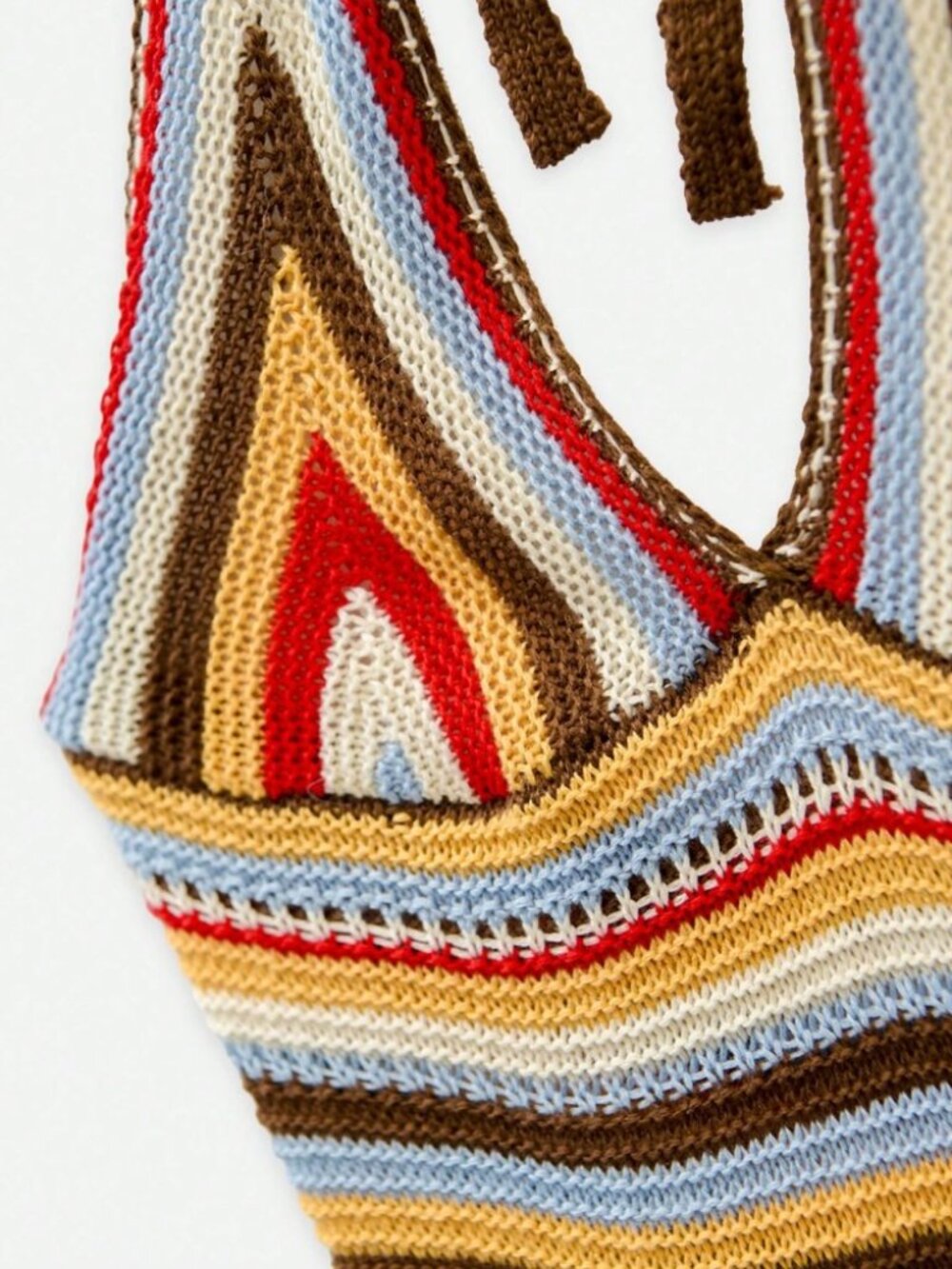 Halter Mini Dress With Bodycon Fit For Vacation, Beach And Festival Looks. - Picture 8 of 9
